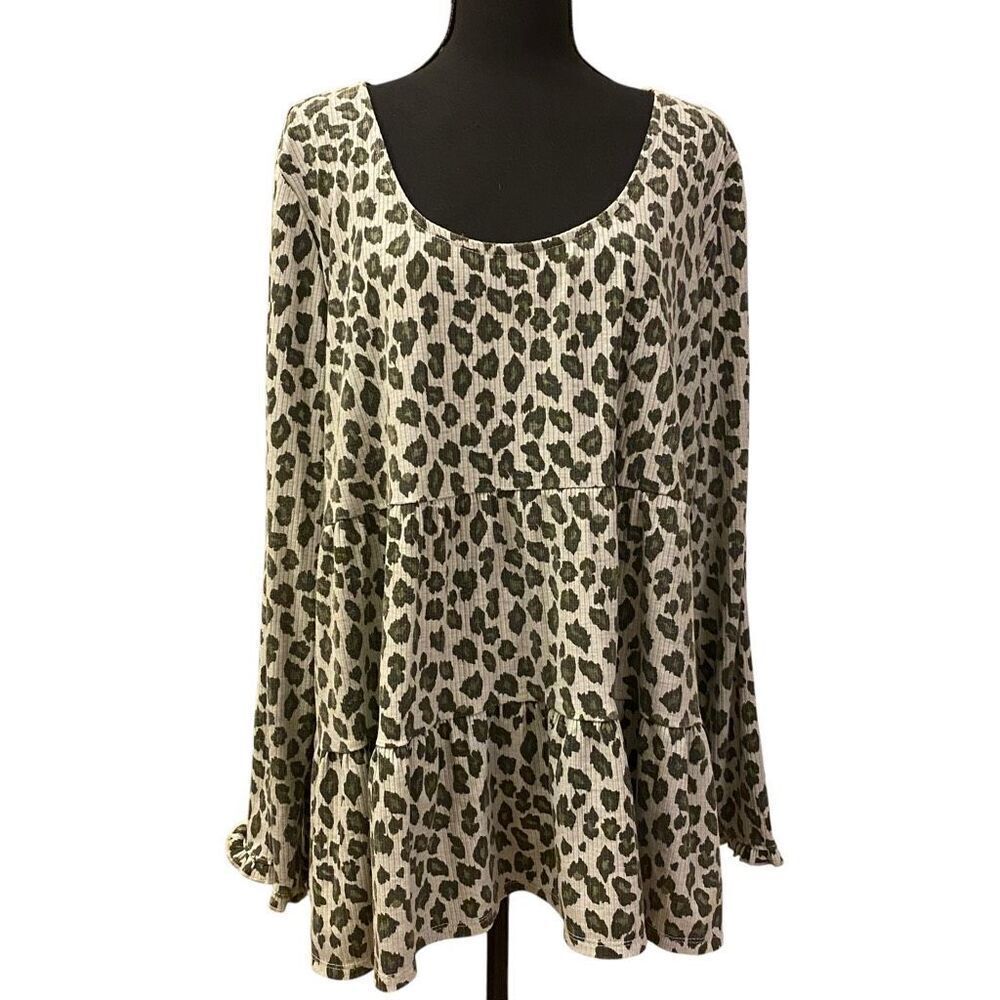 Love, Fire Gray and Black Cheetah‎ Print Ruffle Too Size 3X